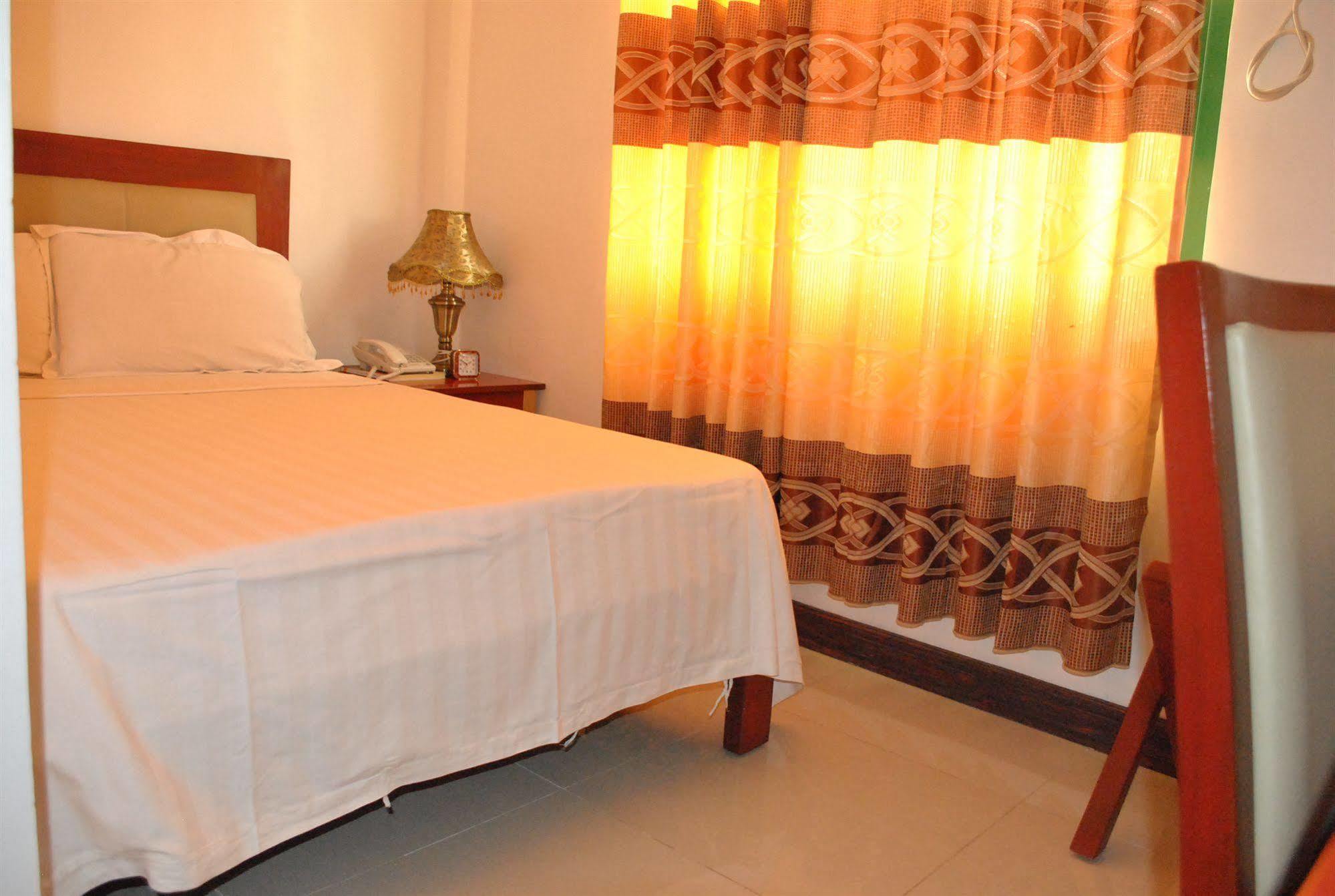 Dragon Home Inn Cebu Exterior photo