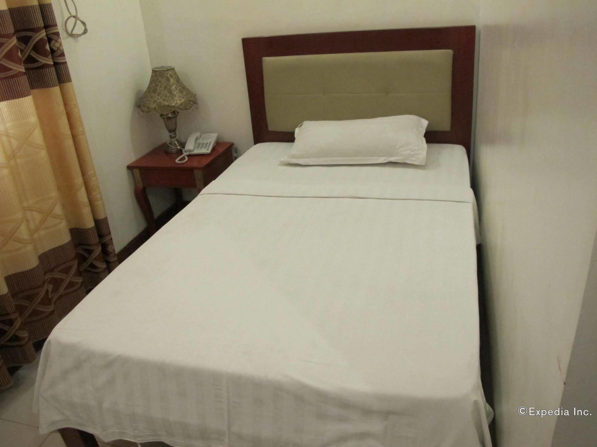 Dragon Home Inn Cebu Exterior photo